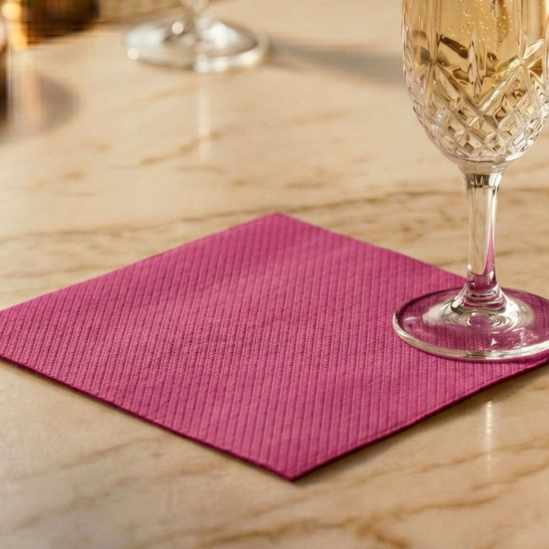 MAGENTA PINK Disposable Cocktail Napkins — Cloth-Like Airlaid 10x10"
