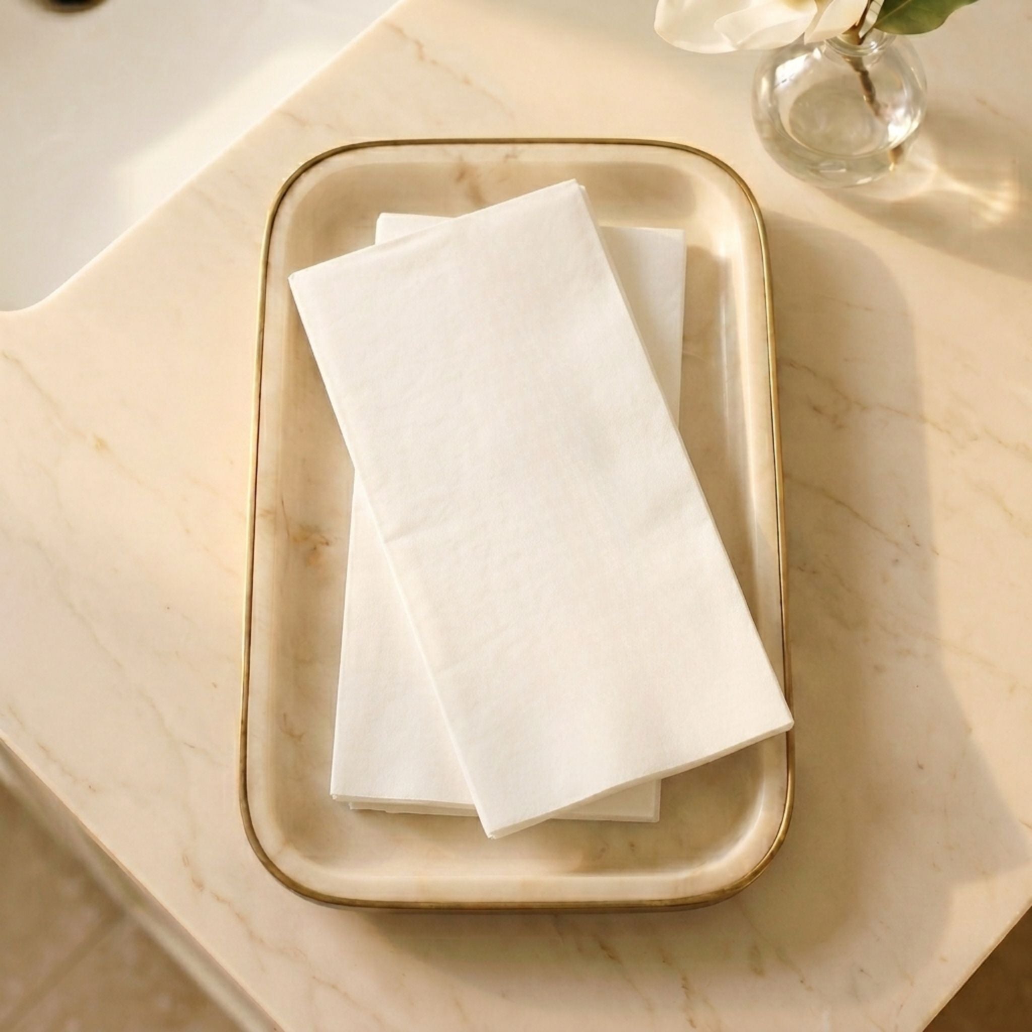 WHITE Disposable Guest Towels — Cloth-Like Airlaid 12x17"