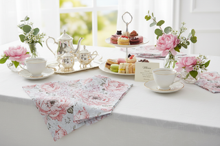 Tea Party Elegance: Soft Textures for a Perfect Afternoon Tea