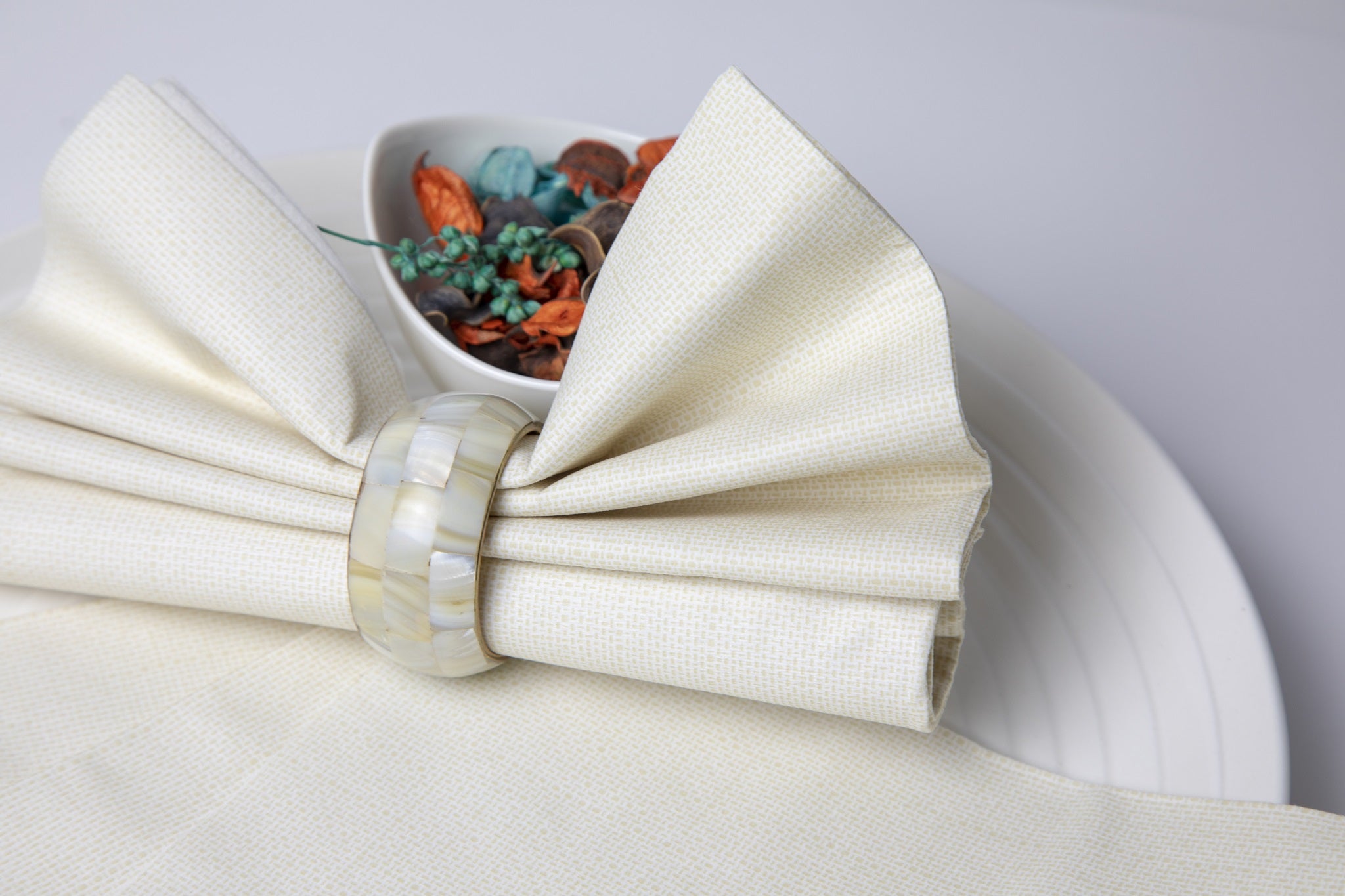 LIGHT BEIGE ElegantTouch Disposable Napkins - Cloth-Feel Nonwoven 16"x16"