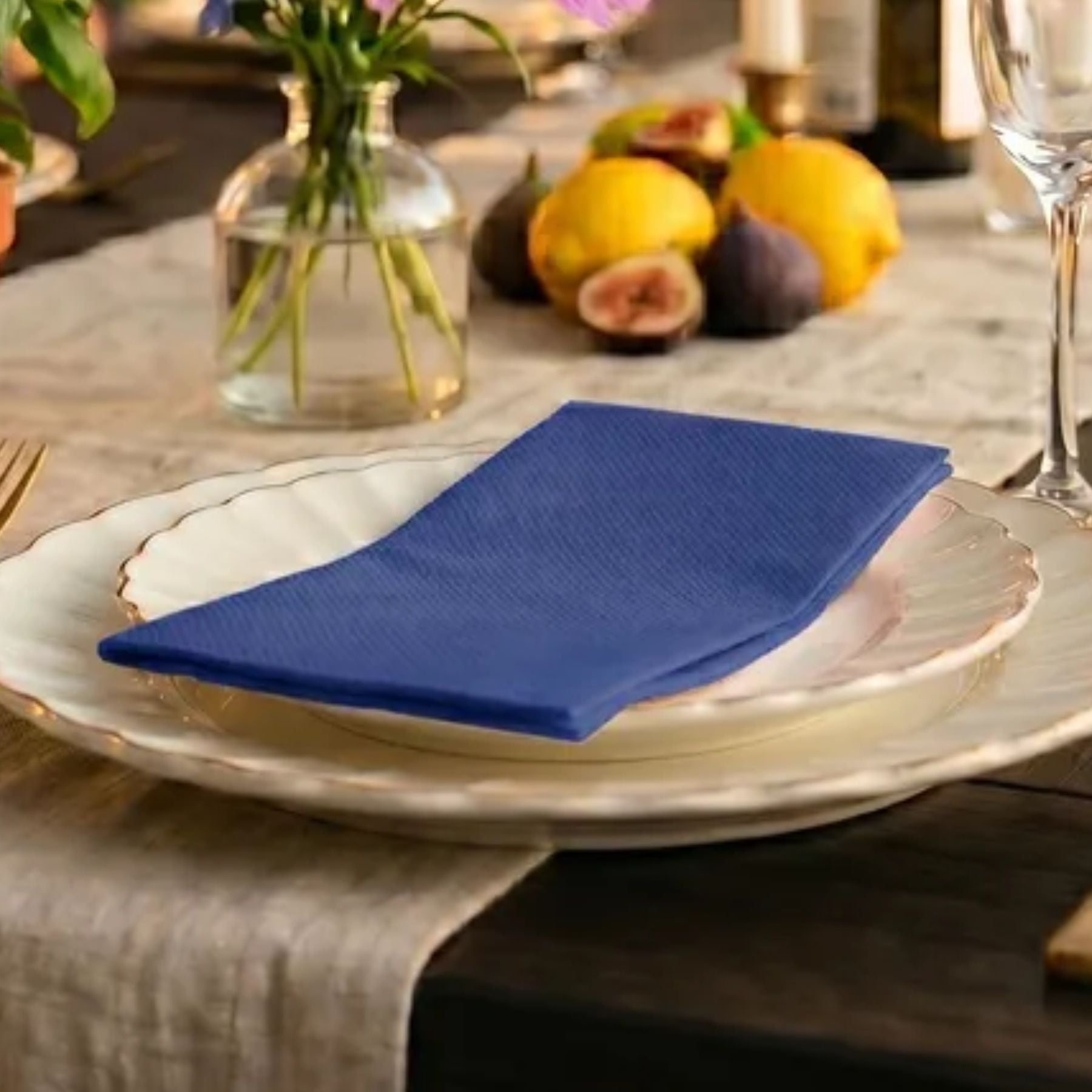 DARK NAVY BLUE Disposable Dinner Napkins — Cloth-Like Airlaid 16x16"