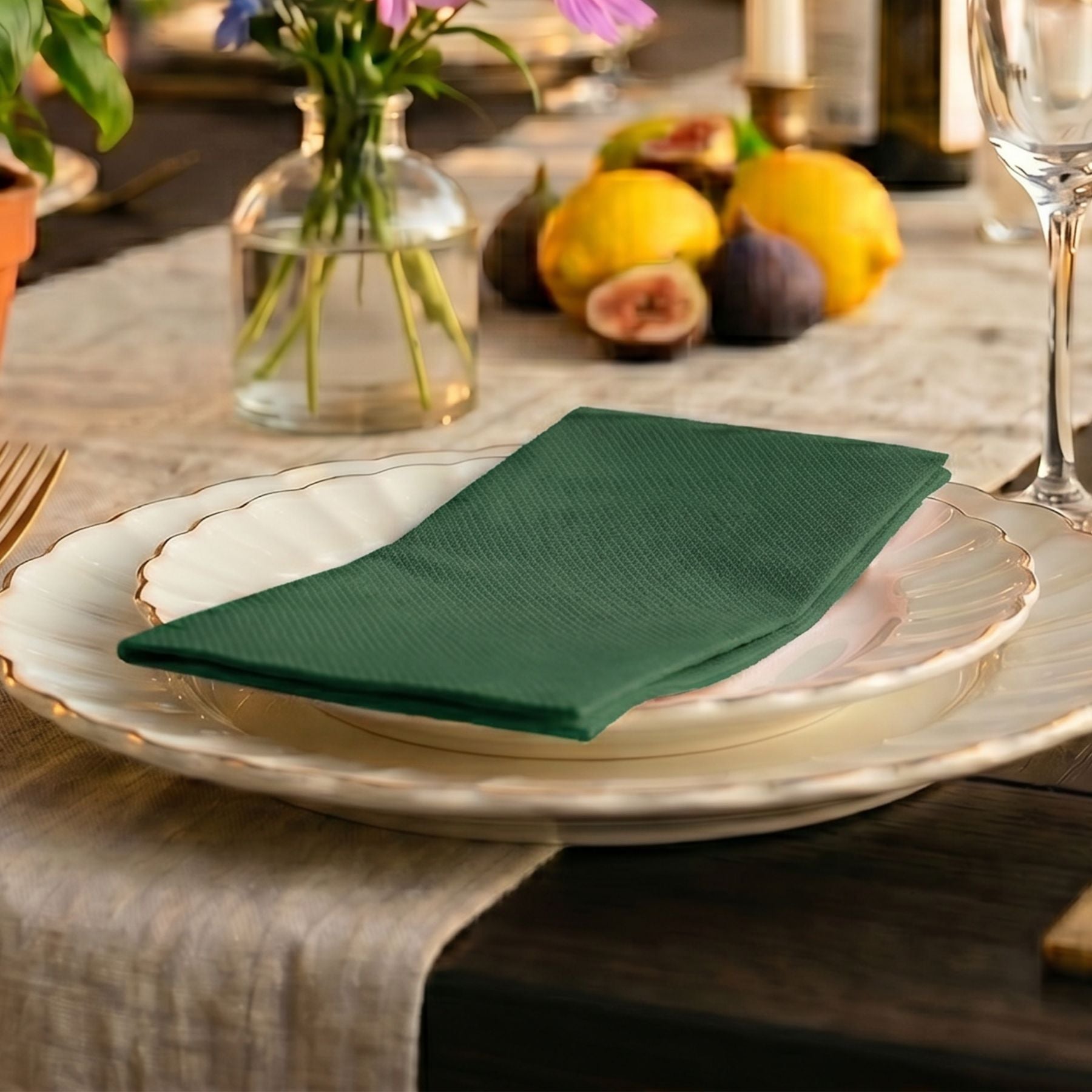 DARK HUNTER GREEN Disposable Dinner Napkins — Cloth-Like Airlaid 16x16"