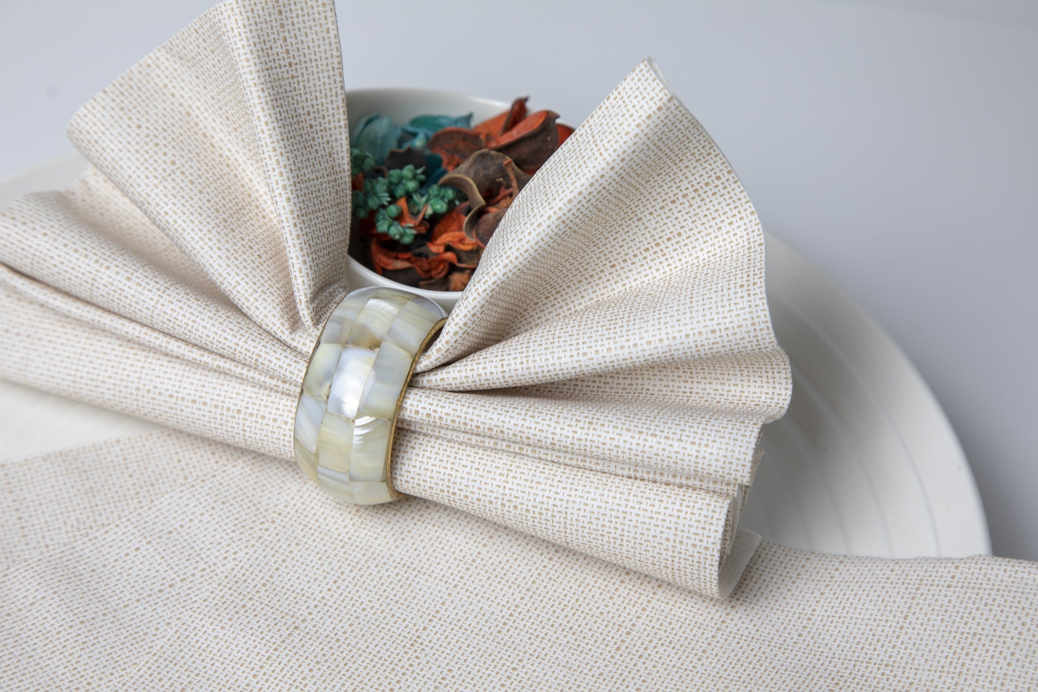 LIGHT BROWN ElegantTouch Disposable Napkins - Cloth-Feel Nonwoven 16"x16"