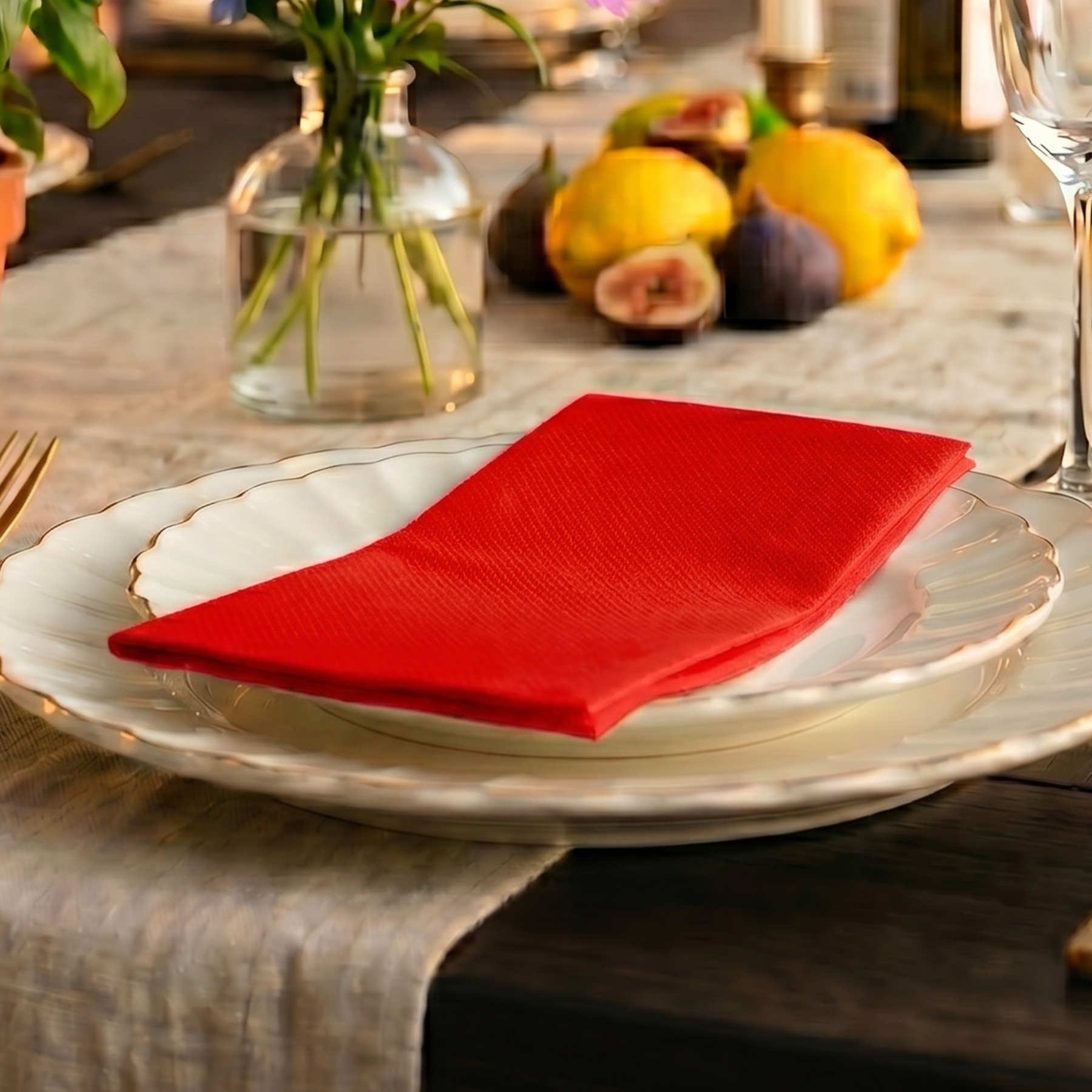 RED Disposable Dinner Napkins — Cloth-Like Airlaid 16x16"