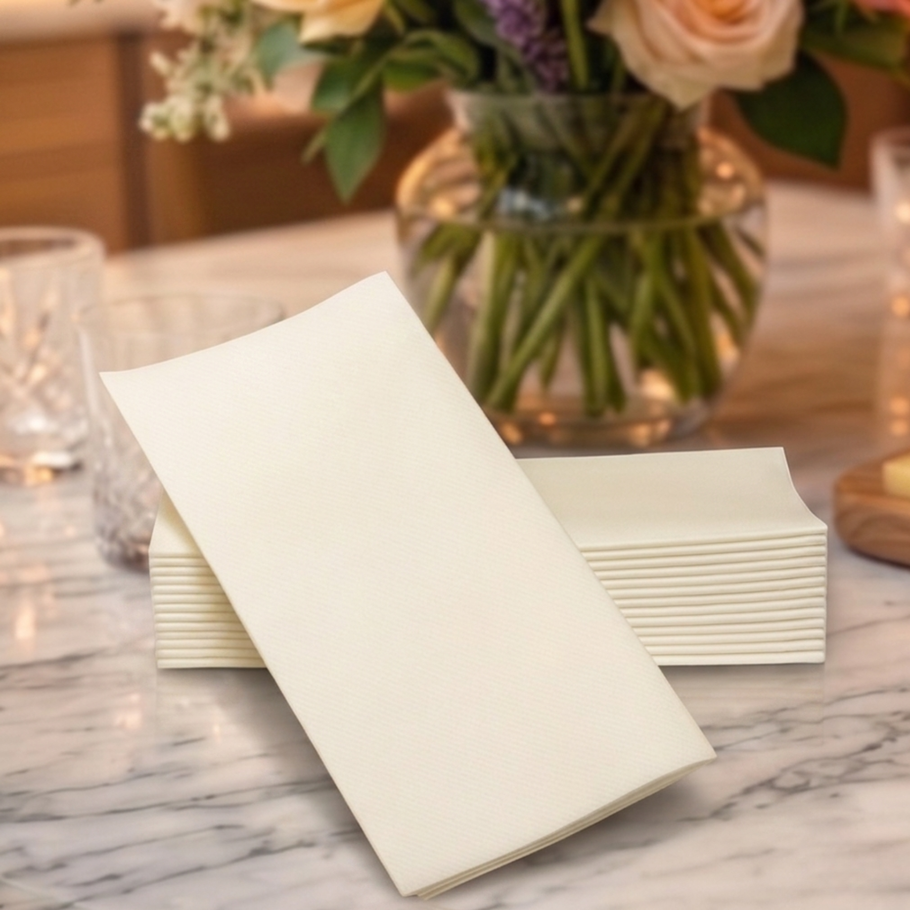 WHITE Signature Disposable Dinner Napkins — Cloth-Like Airlaid 19x17"